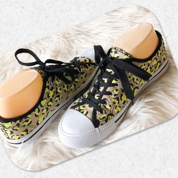 Just Be Neon Leopard Print Sneakers - Picture 2 of 6